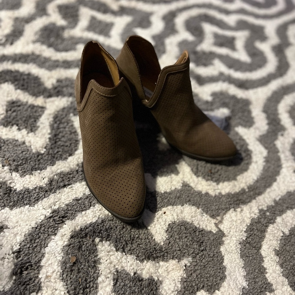 Steve Madden booties